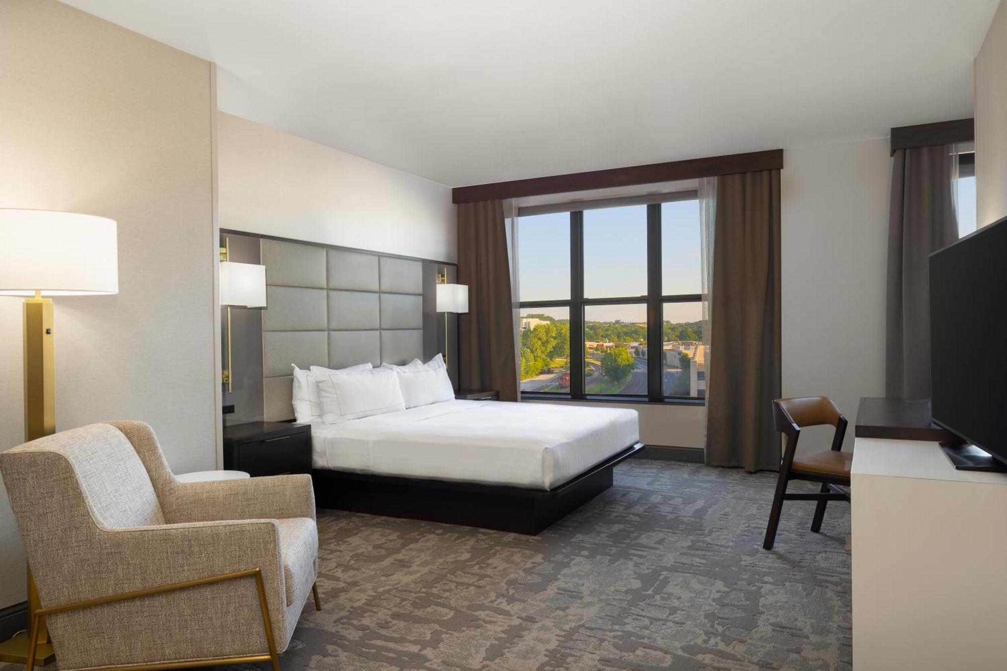 Hilton Promenade Branson Landing Hotel Exterior photo